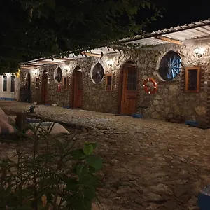 https://zirkon-doga-butik-otel.turkeyfethiyehotels.com